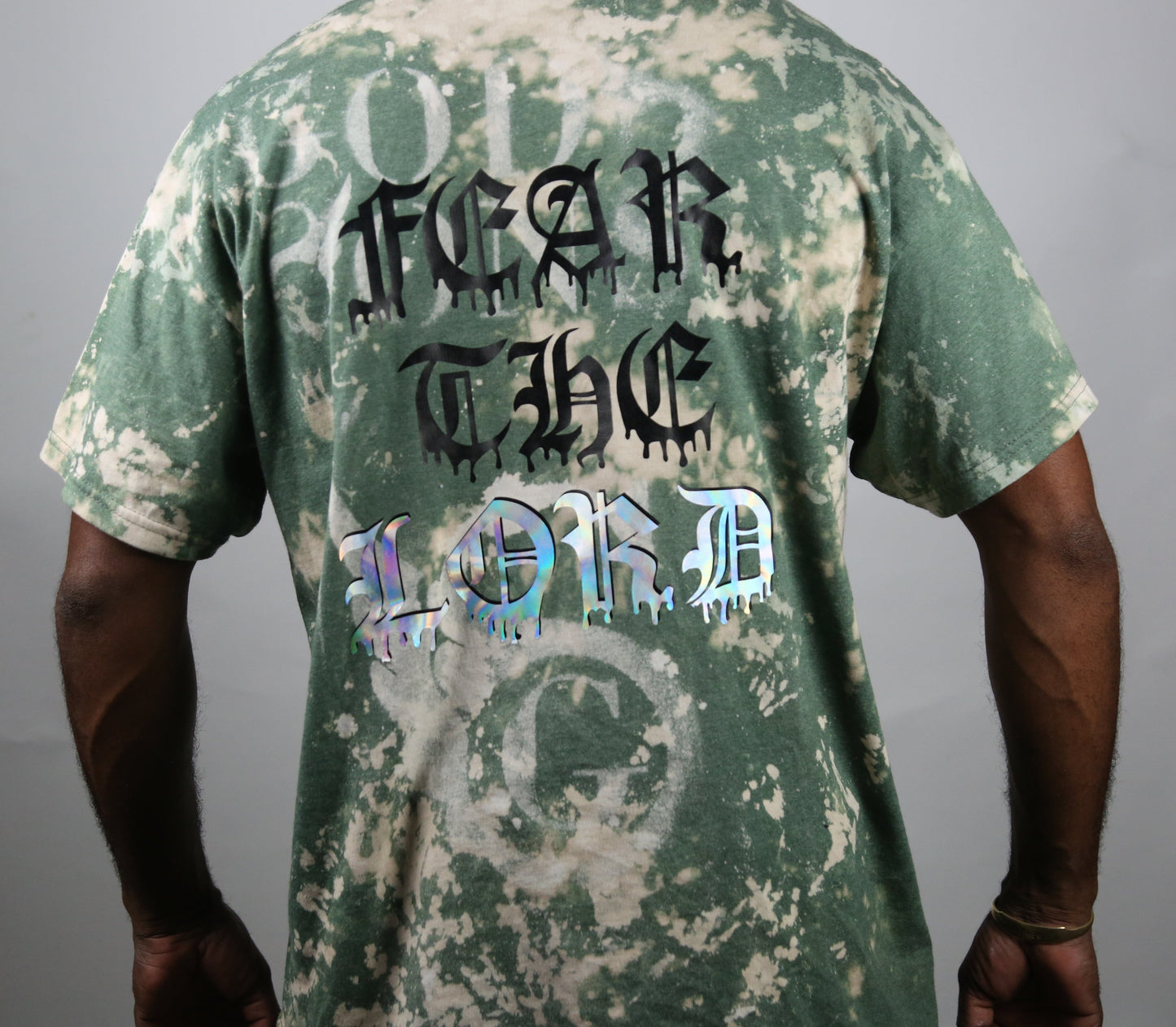 Fear the Lord" T-shirt - Green/Cream